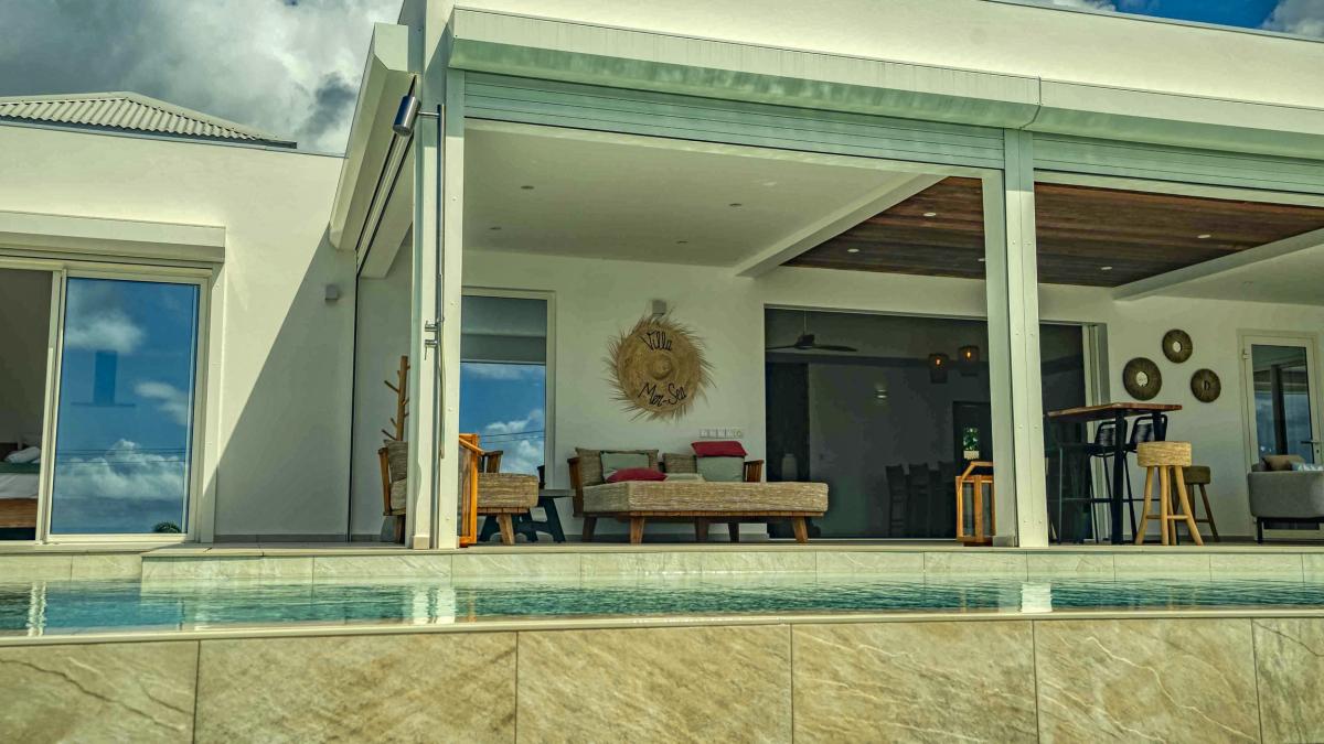 8.Location villa de luxe piscine vue mer Ste Anne Guadeloupe_Terrasse